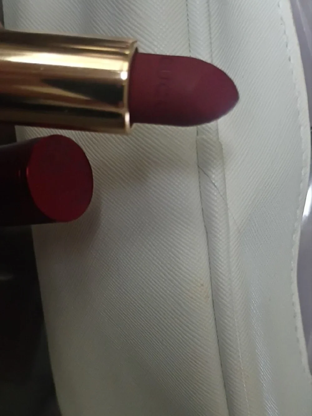 Gucci Rosso Ancora Limited-Edition Rouge à Lèvres Mat Lipstick
